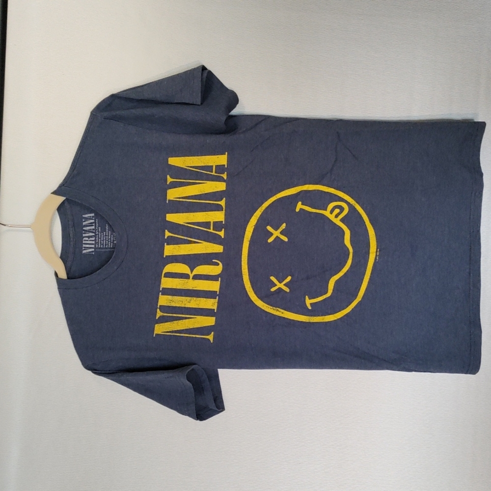 Nirvana mens small tee shirt smily face logo